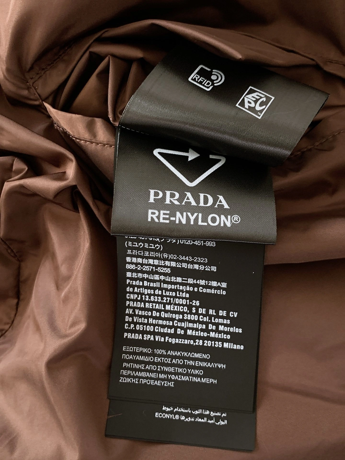 wg.luxury-- Pr141 Re-Nylon 2colour item: E-F443J1624-2H